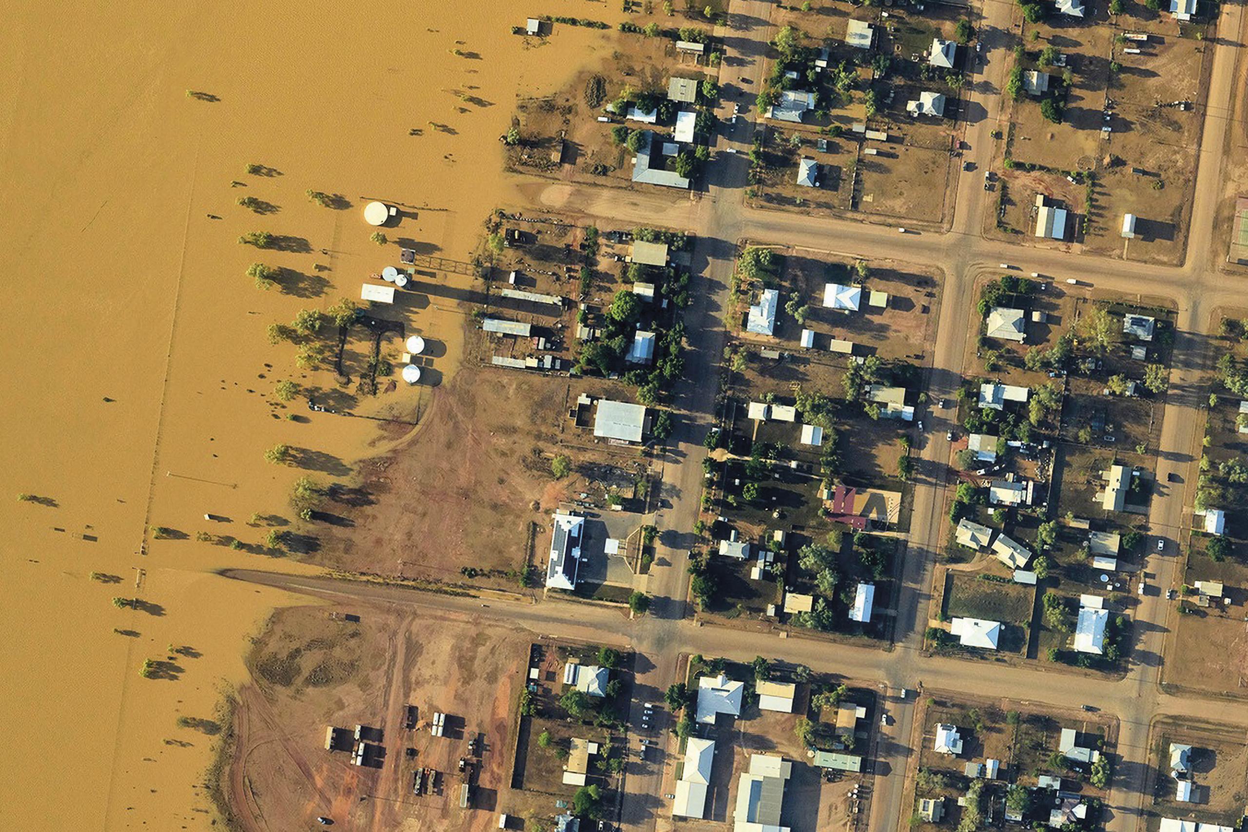 Outstanding support for Queensland flood victims • Rotary Down Under